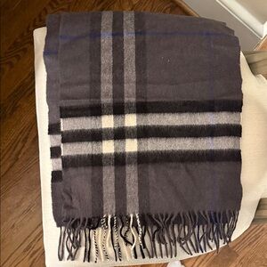 Burberry Classic Check Gray Plaid Scarf - 100% Cashmere